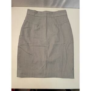 H&M soft fitted‎ skirt gray with black lined size 6